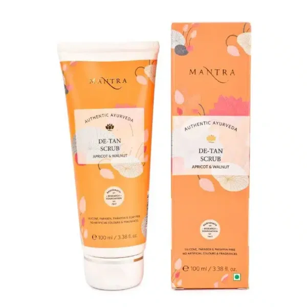 Mantra Herbal Apricot And Walnut De-Tan Scrub 100 G