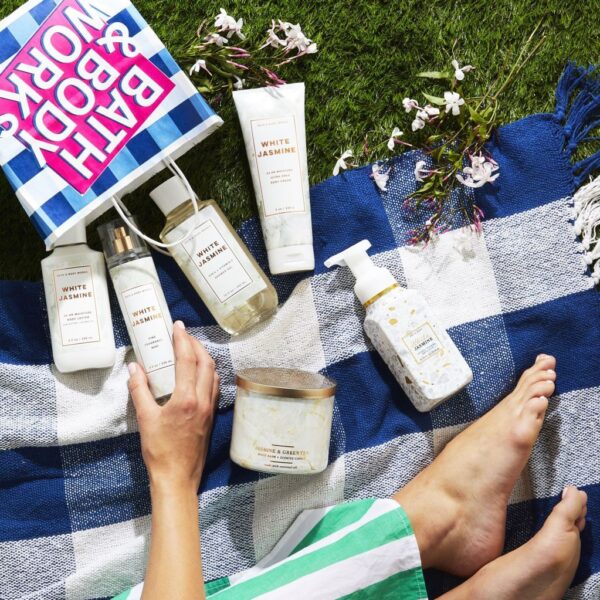 Bath And Body Works Body White Jasmine Lotion 236Ml - Image 2