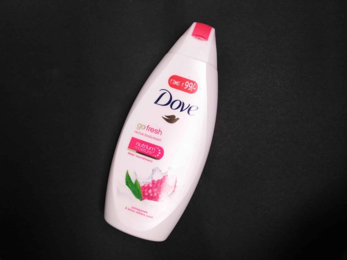 Dove Go Revive With Pomegranate & Lemon Verbena Scent Body Wash