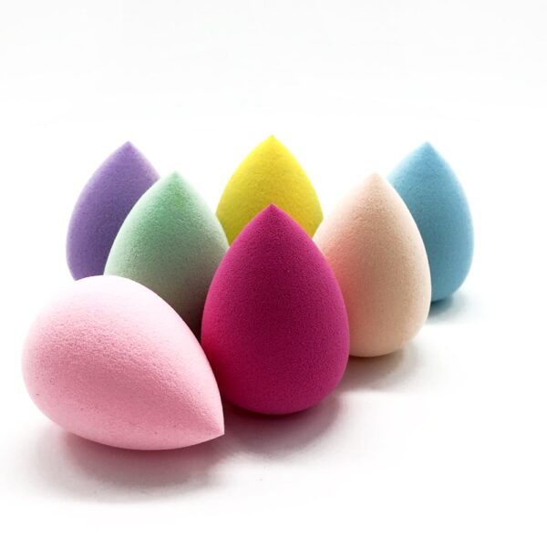 Makeup Blender Puff (Color May Vary) - Image 3