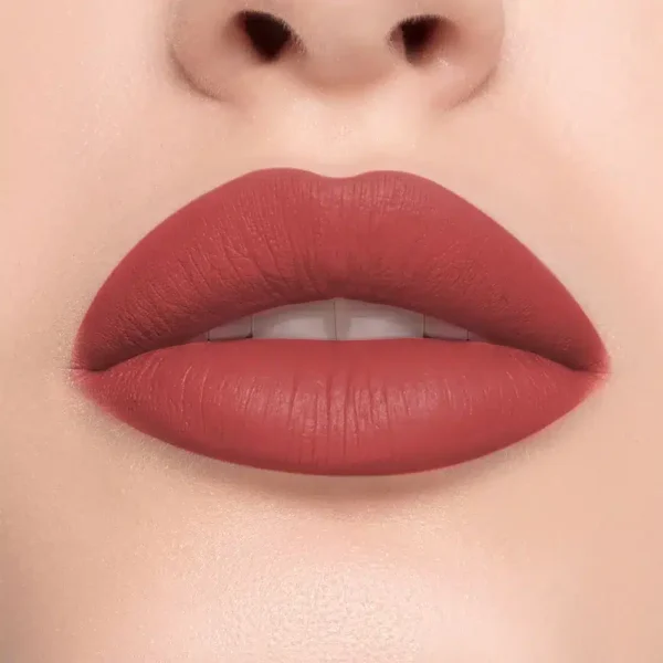 Colorbar Power Kiss Vegan Matte Lipcolor 014 Lover Boy