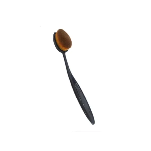 SHELTER Oval Foundation Brush