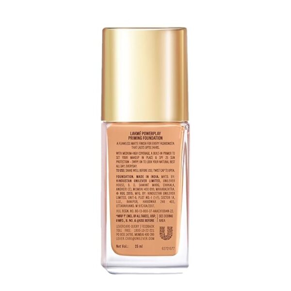 Formula ensures long-lasting wear, perfect for a full workday.